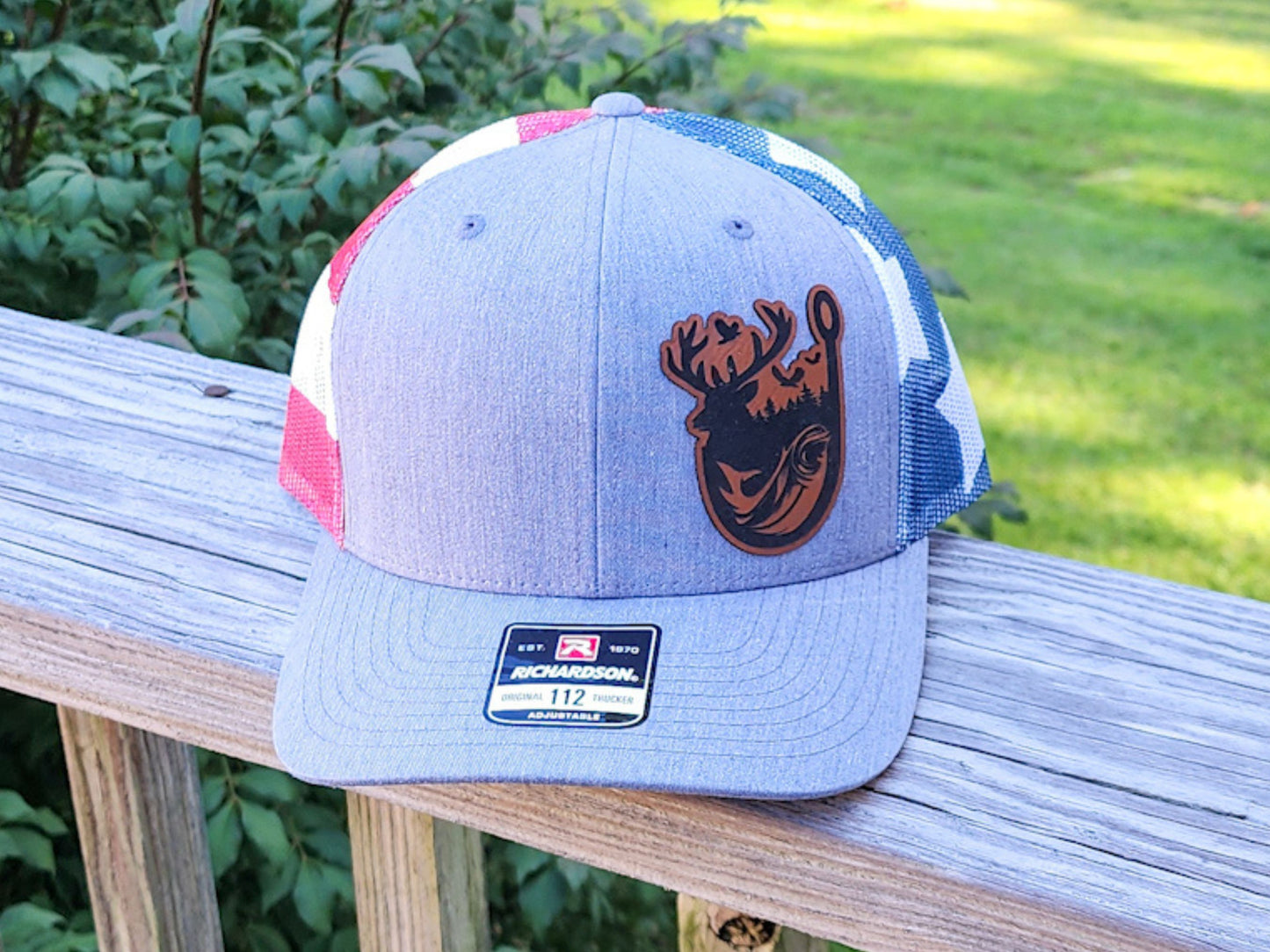 Mens Deer and hook Flag hat